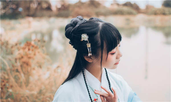 凌云试管助孕生子多少钱？了解真实费用让你更安心